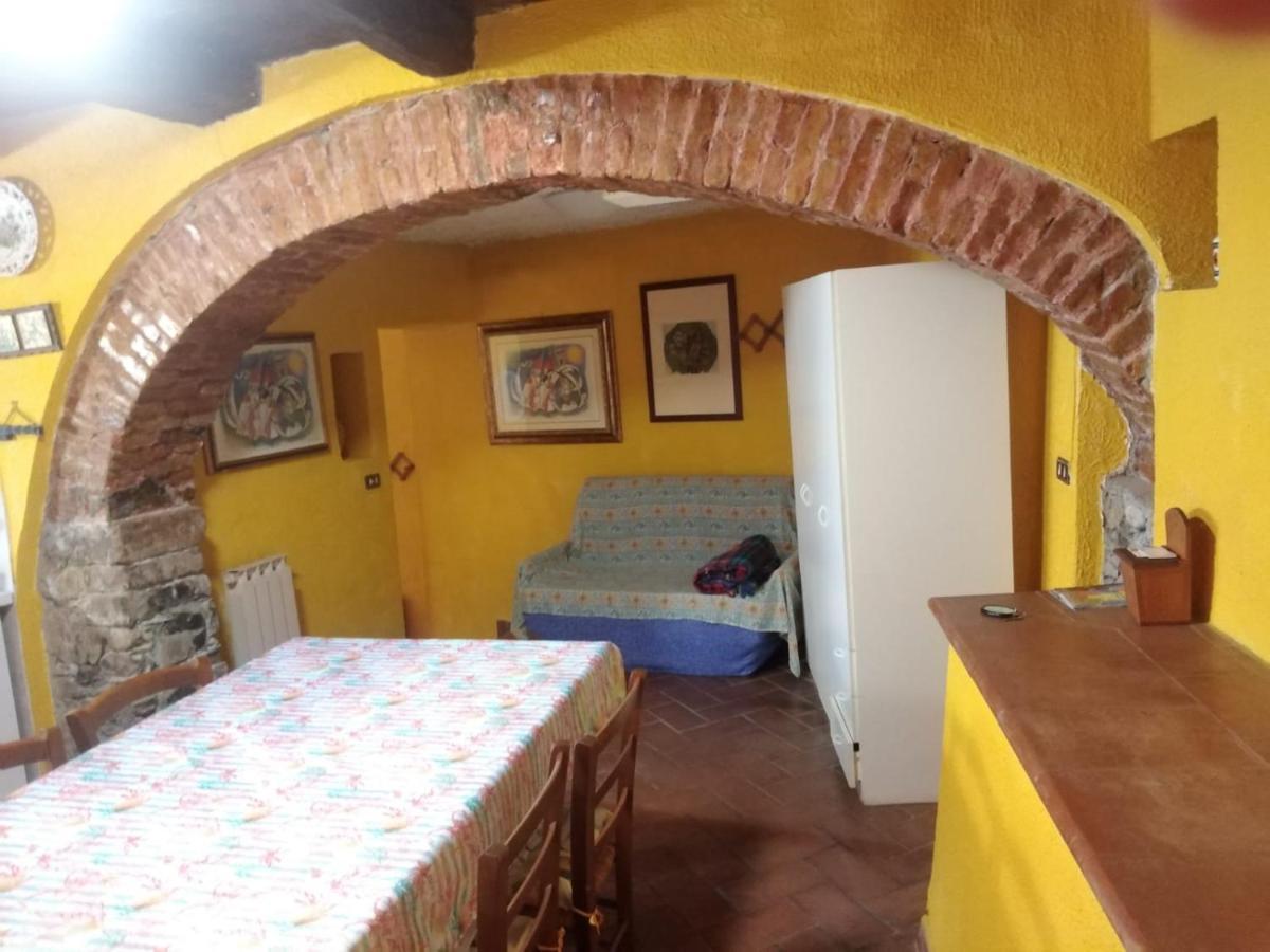 Appartamento Gelsomino Montale  Exteriör bild